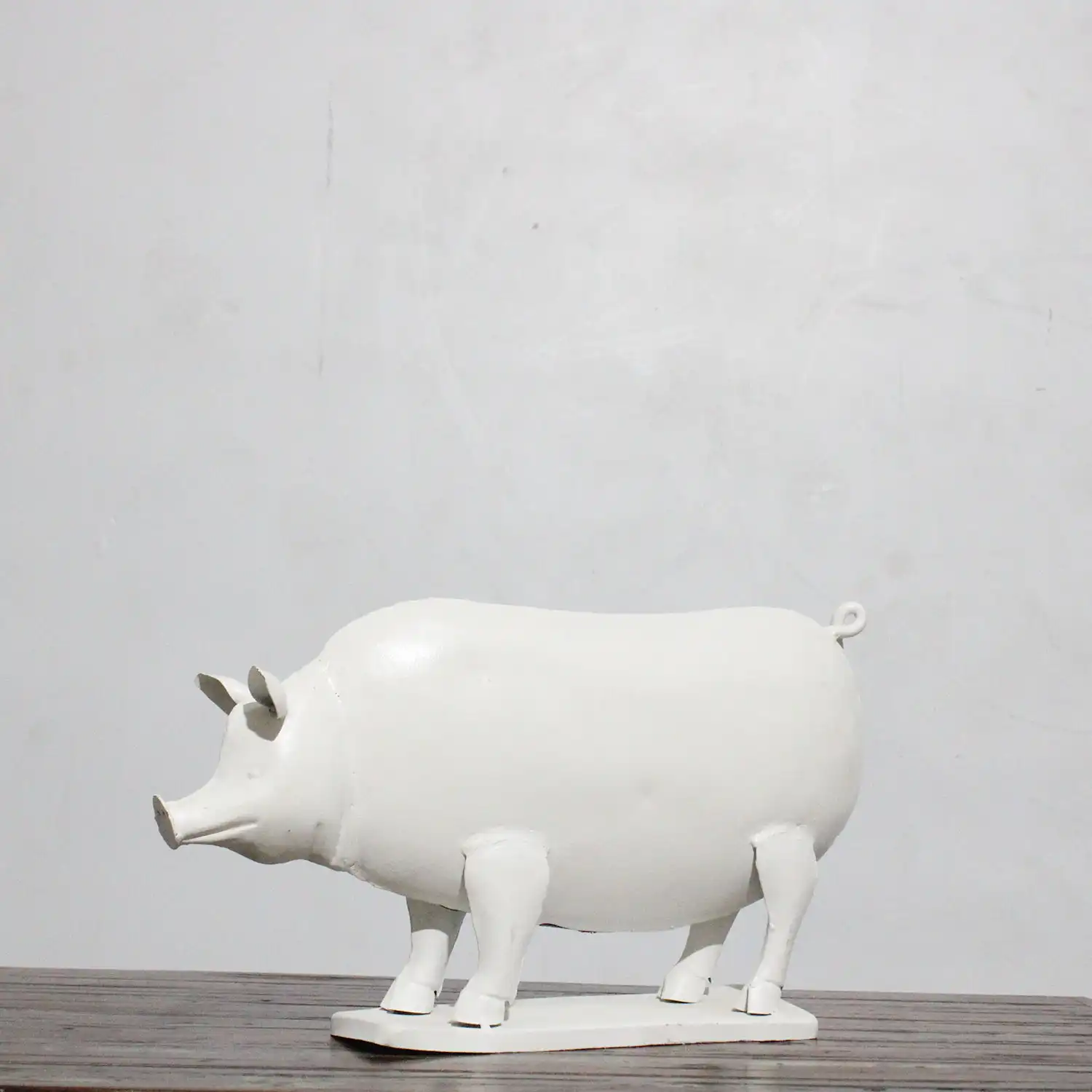 White Colored Decorative Pig Shape Candle Holder - popular handicrafts